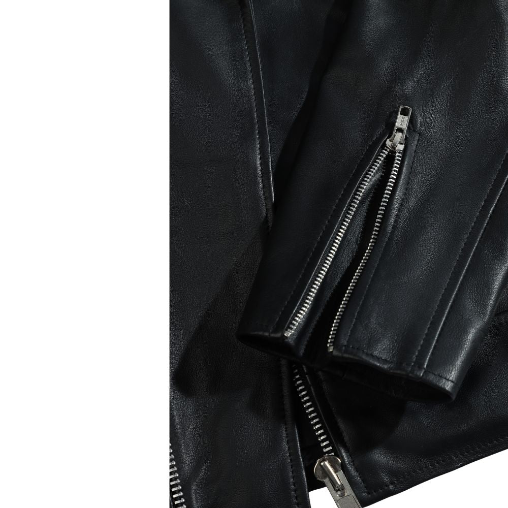 Classic biker style jacket with Epaulette