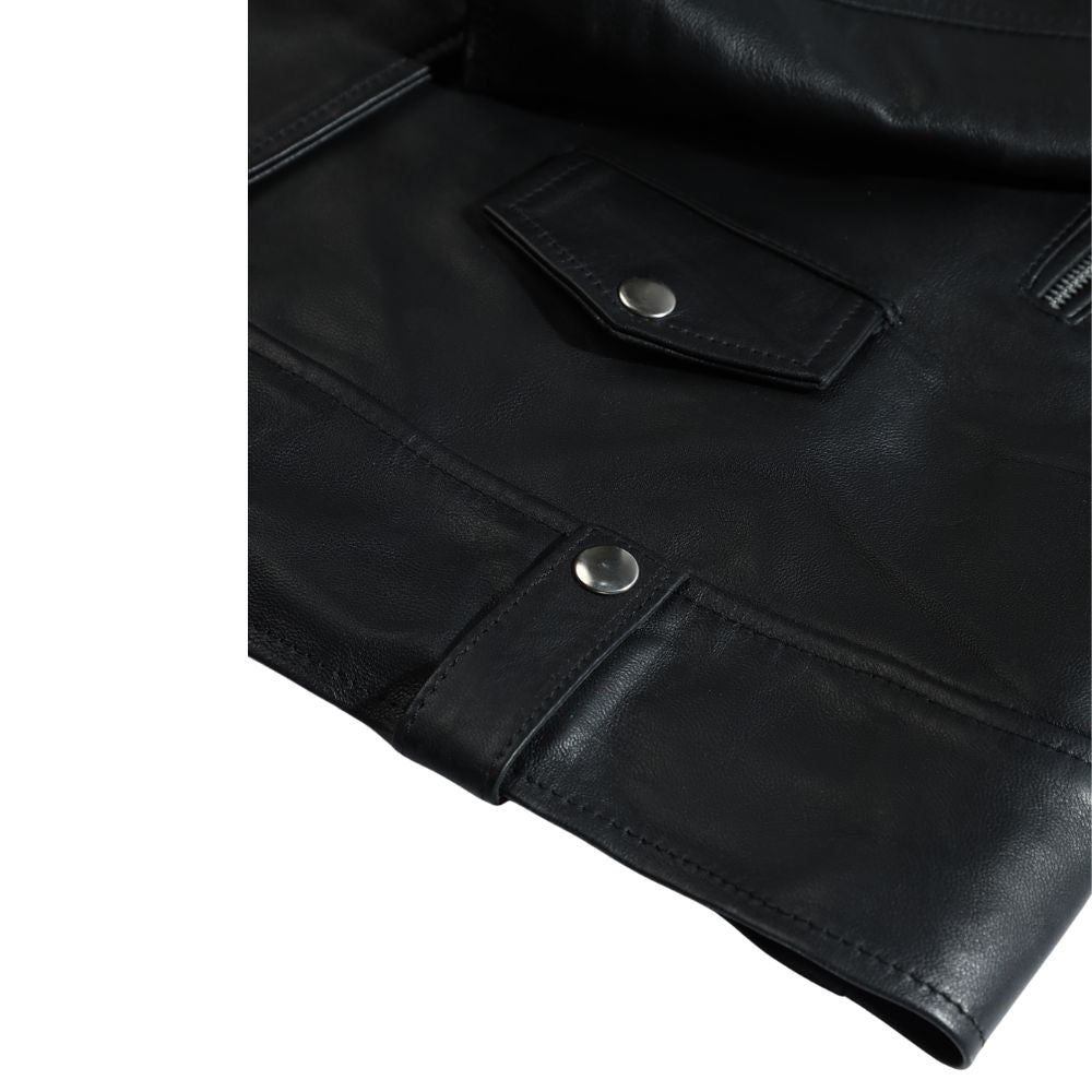 Classic biker style jacket with Epaulette