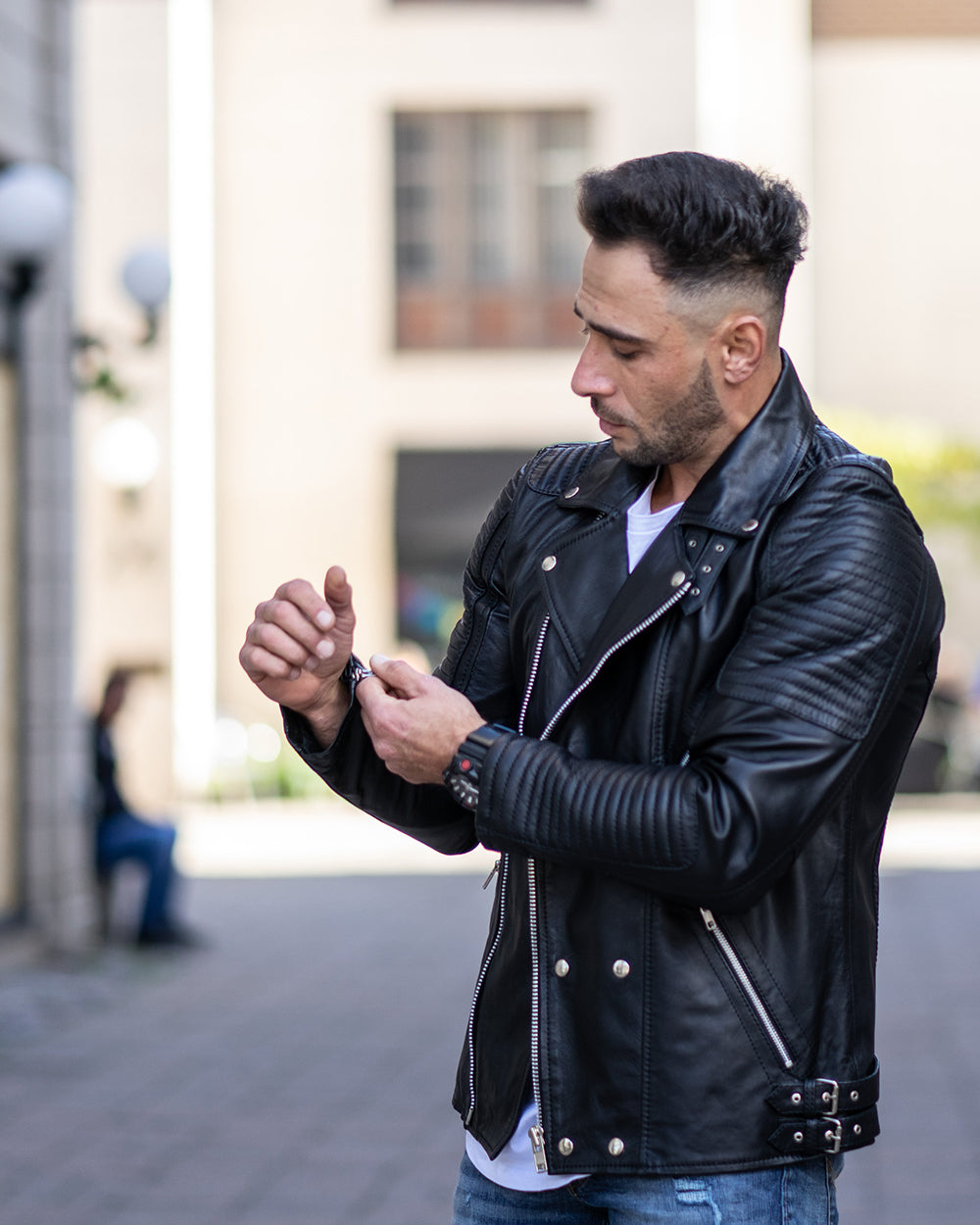 Micheals Biker style leather jacket with Snap buttons closure