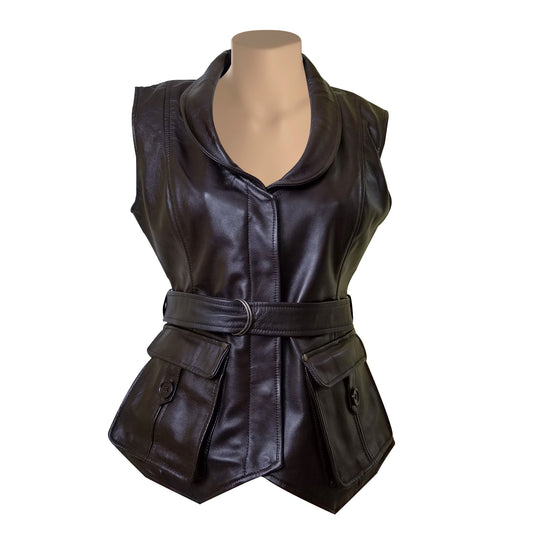 Comfortable Teejays leather vest with waist belt